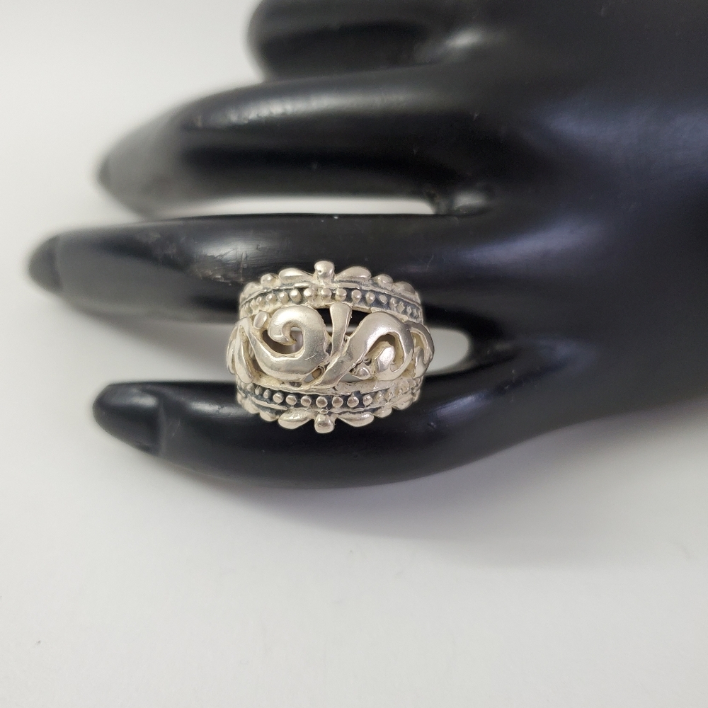 Watch Video / Sterling Silver 925 Ring